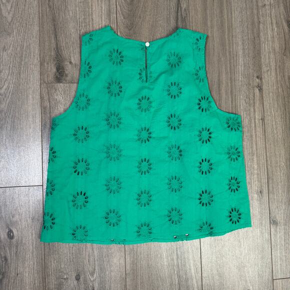 J.Crew Eyelet Shell Tank Top SZ M Dublin Green Lined Sleeveless Crew Neck Cotton - Picture 6 of 8